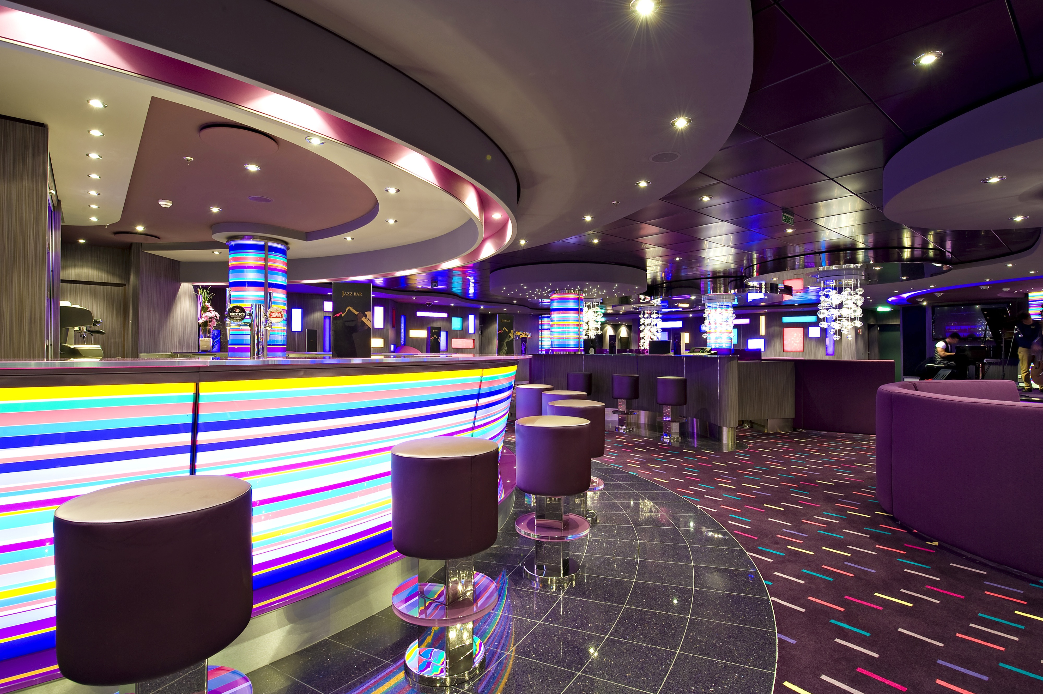 MSC Splendida - The Purple Jazz Bar